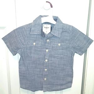 New OshKosh boys button-up shirt